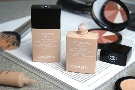 chanel foundation for mature skin reviews|chanel vitalumiere foundation color chart.